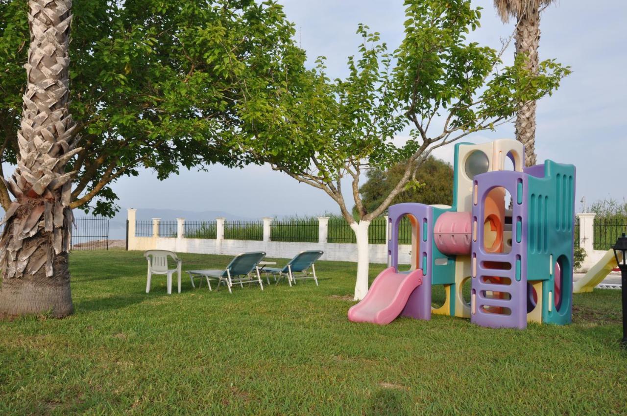 Neptune Resort Kávosz Kültér fotó