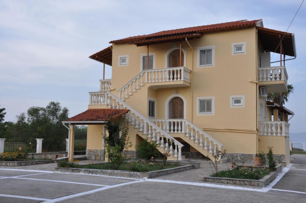 Neptune Resort Kávosz Kültér fotó