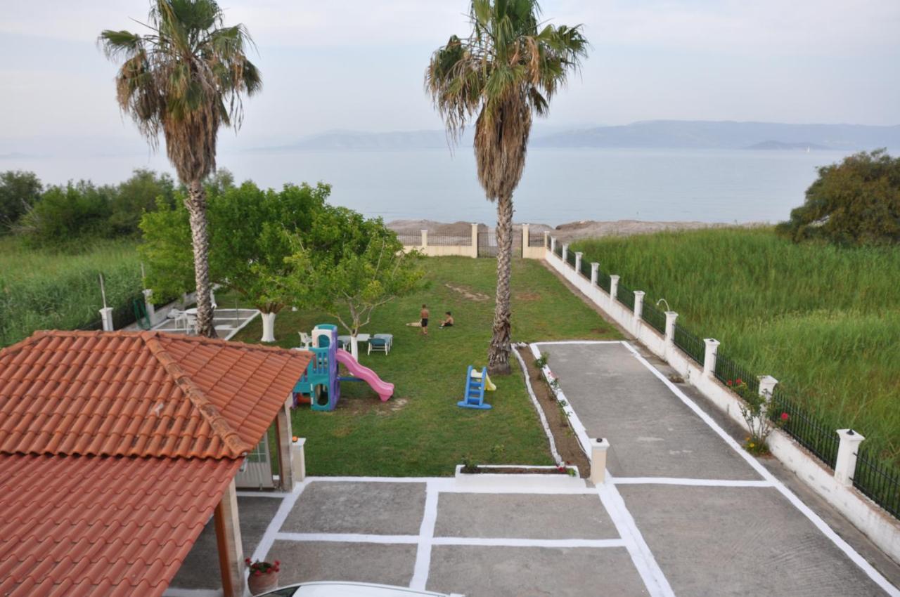 Neptune Resort Kávosz Kültér fotó